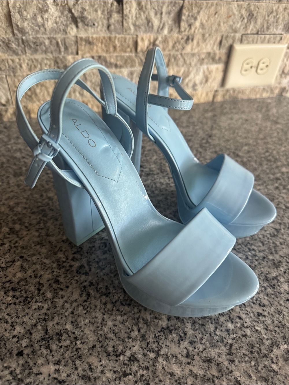 ALDO Light Blue Platform Block Heels - Size 7